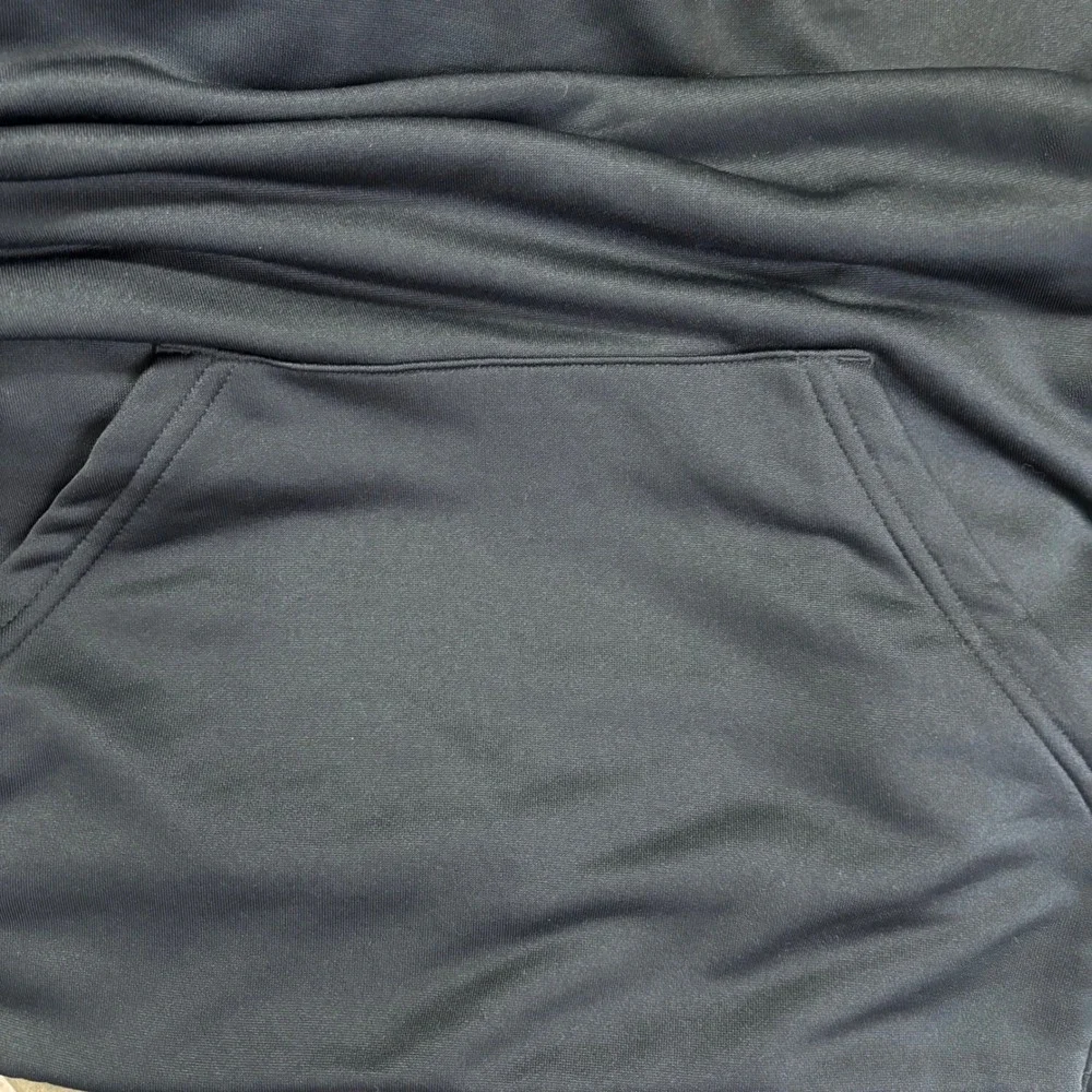 Under‎ Armour Boys Youth Large Black Gray Performance Fleece Hoodie Sweatshirt